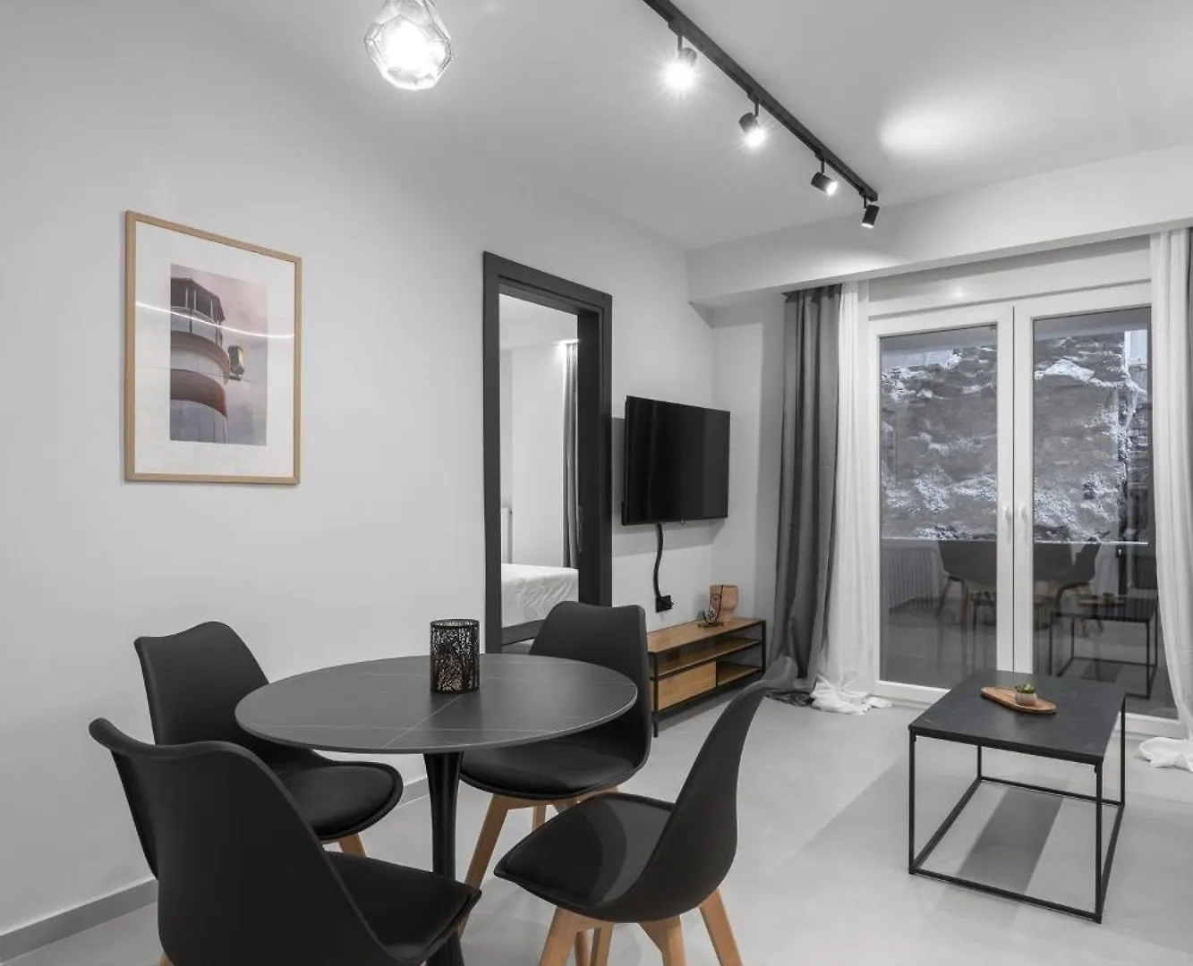 Room 8, Nilie Hospitality Mgmt Salonic Grecia