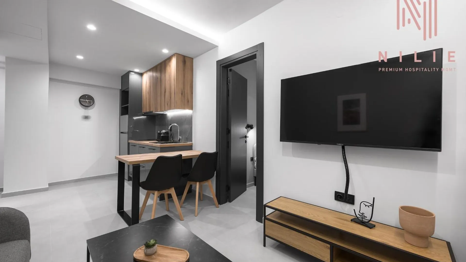 Room 8, Nilie Hospitality Mgmt Salonic Grecia